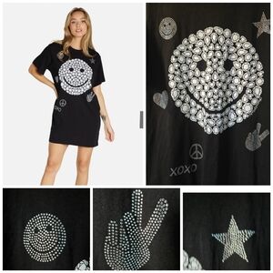 NWT Lauren Moshi Crystal Mist Diamond Happyface t-shirt dress